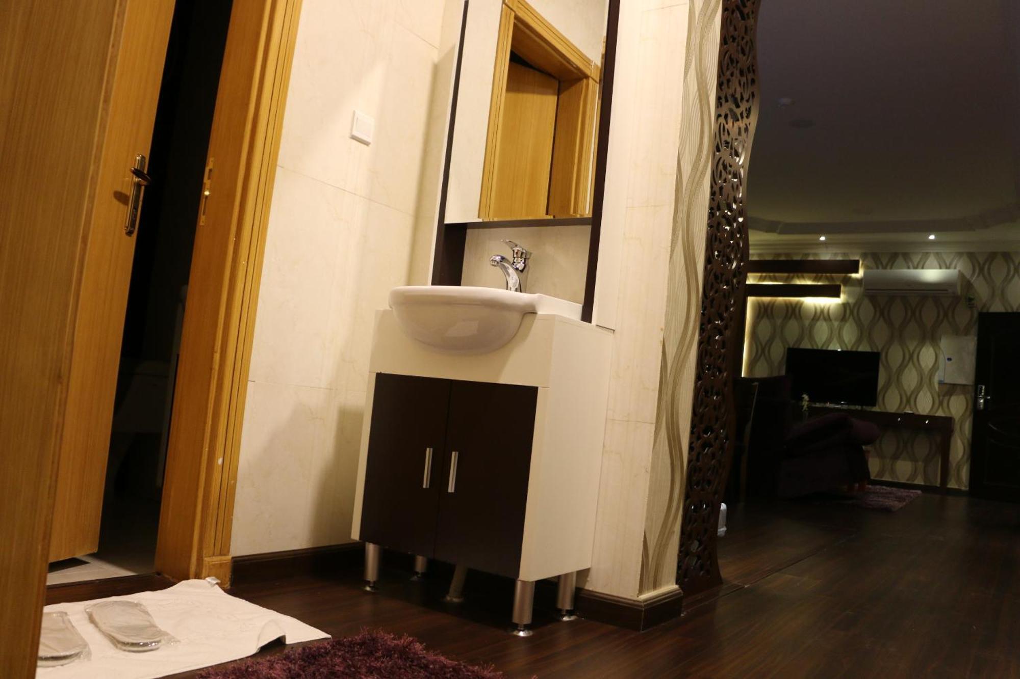 Al Joon Hotel Riyadh Room photo